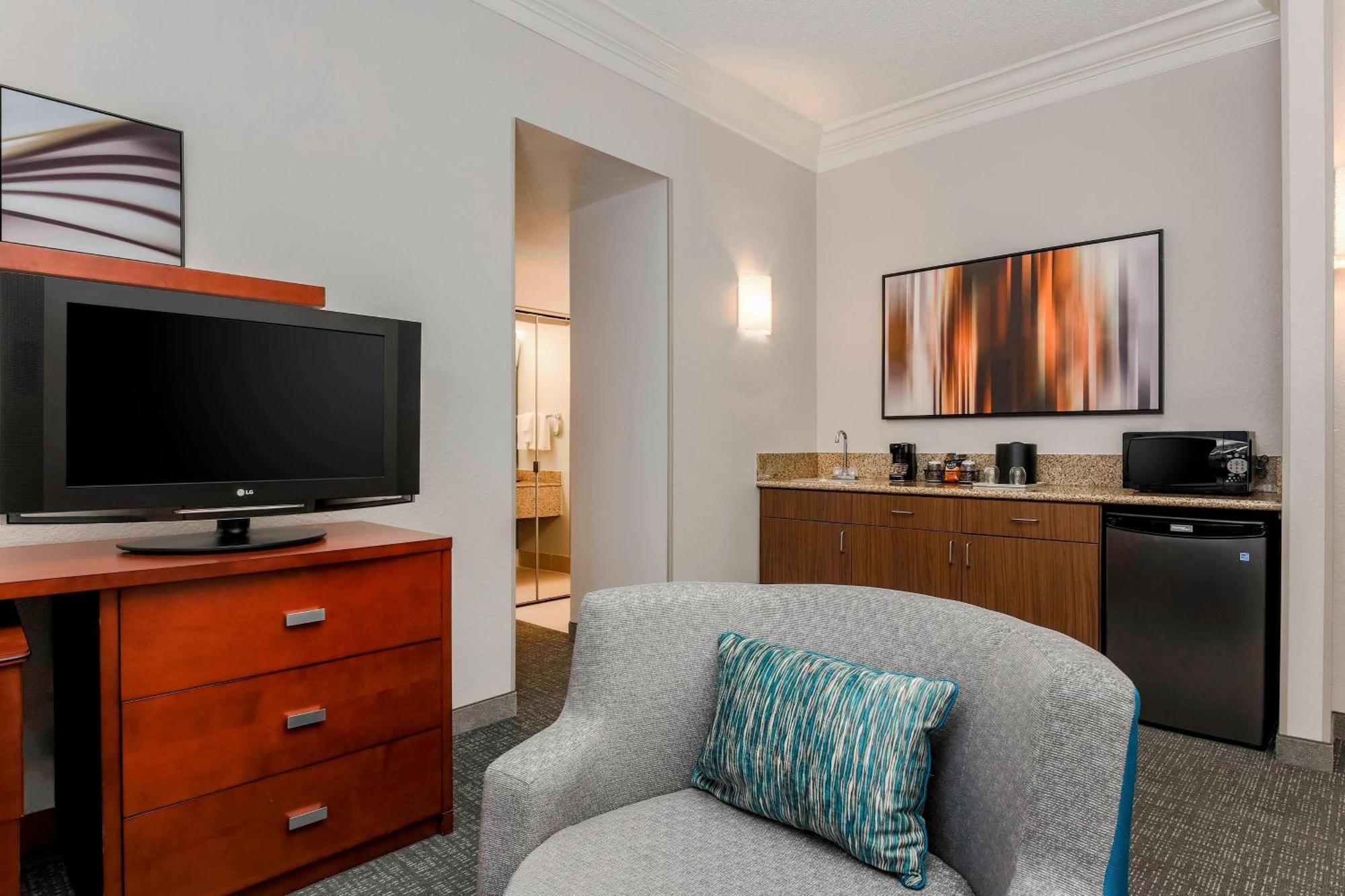 Courtyard By Marriott Orlando Lake Mary North Heathrow Esterno foto