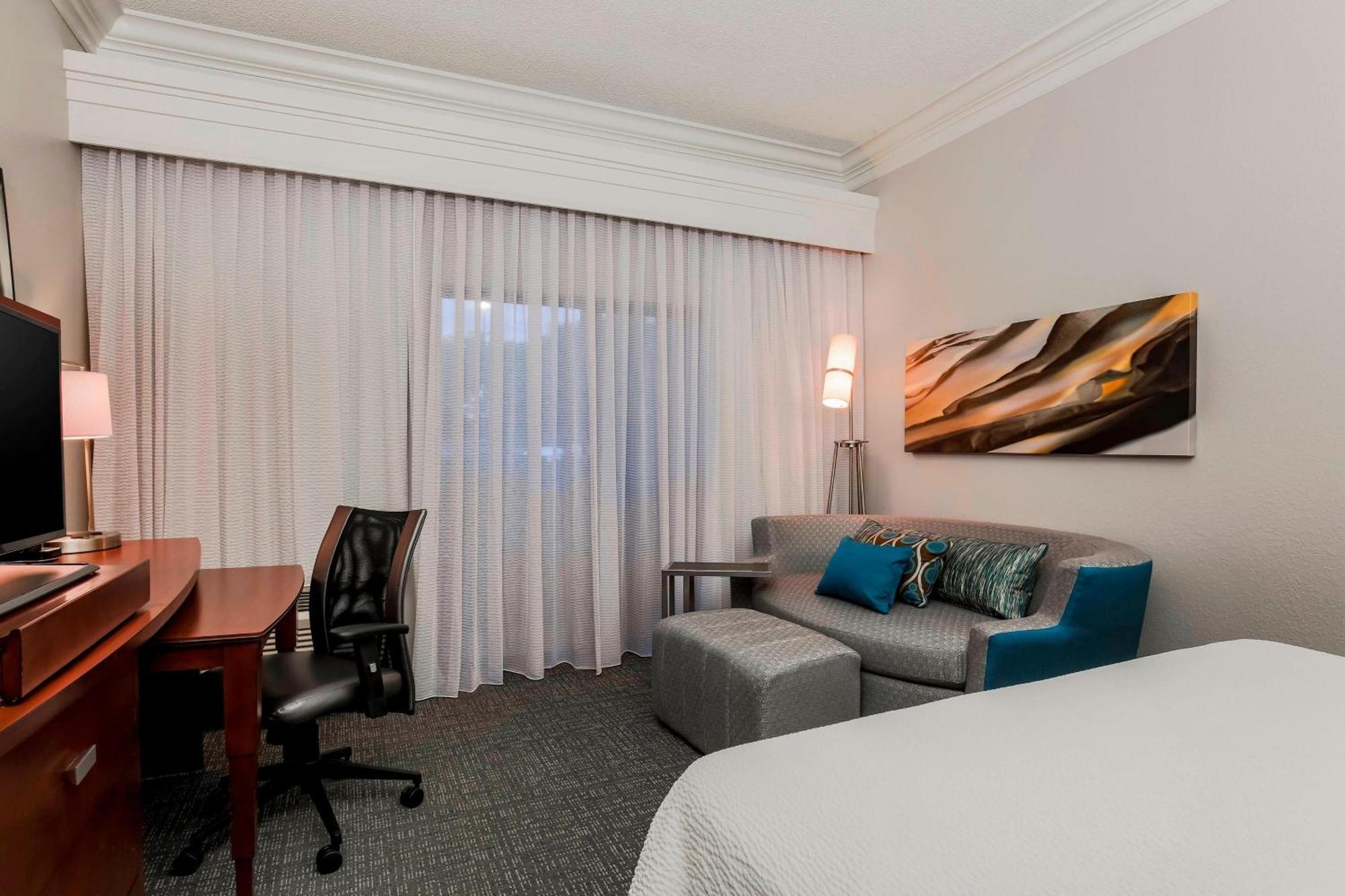 Courtyard By Marriott Orlando Lake Mary North Heathrow Esterno foto